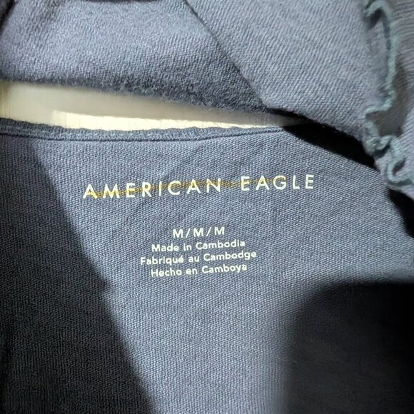 NEW American Eagle | Cropped Relaxed Cami In Blue - Picture 5 of 10